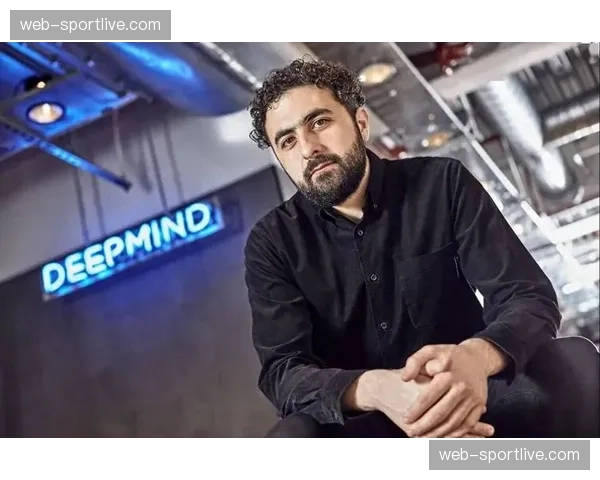 人物聚焦:专访南特老将穆斯塔法-穆罕默德,谈职业生涯与领导力。 人物聚焦:专访南特老将穆斯塔法-穆罕默德,谈职业生涯与领导力。